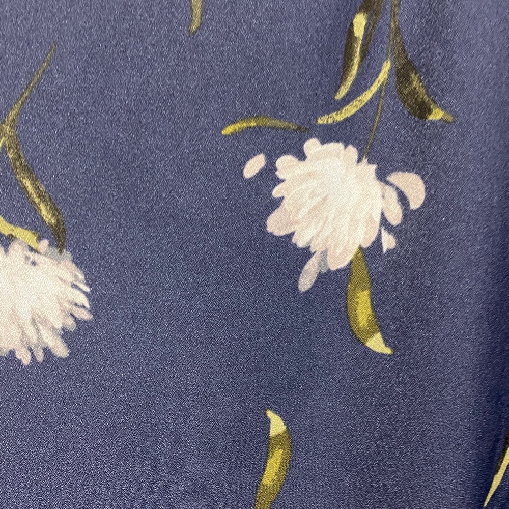 XL BLOUSE - Picture 2 of 3